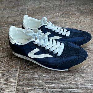 Tretorn Navy and White Rawlins 2.0 sneakers size 8.5